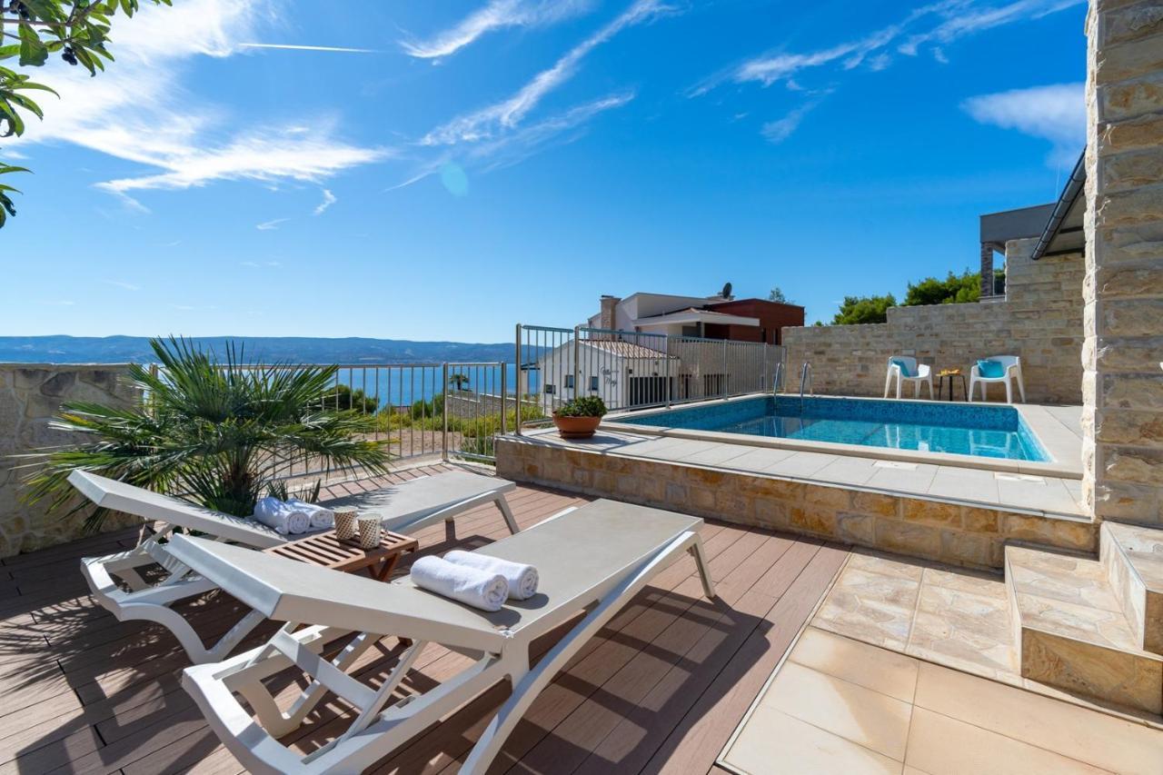 Villa Oslo - Luxury Place With Sea Views & Heated Pool, 300M Far From Sandy Beach Omiš Exterior foto